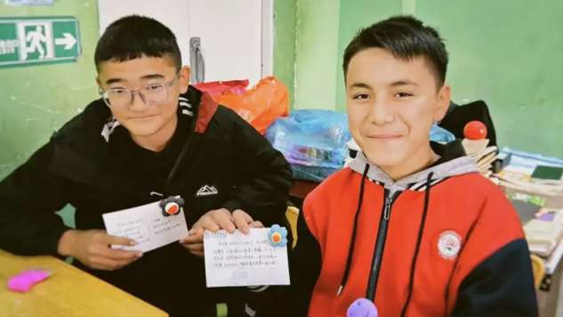 光明日报客户端报道我校为新疆学子打造商业创意启蒙课